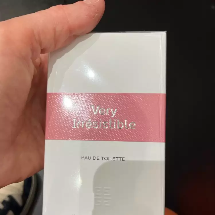 GIVENCHY - Very irrésistible - Eau de toilette