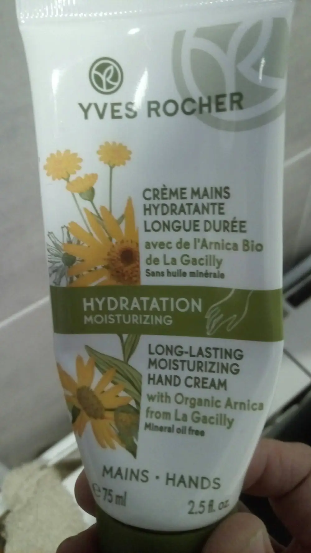 YVES ROCHER - Hydratation - Crème mains hydratante longue durée