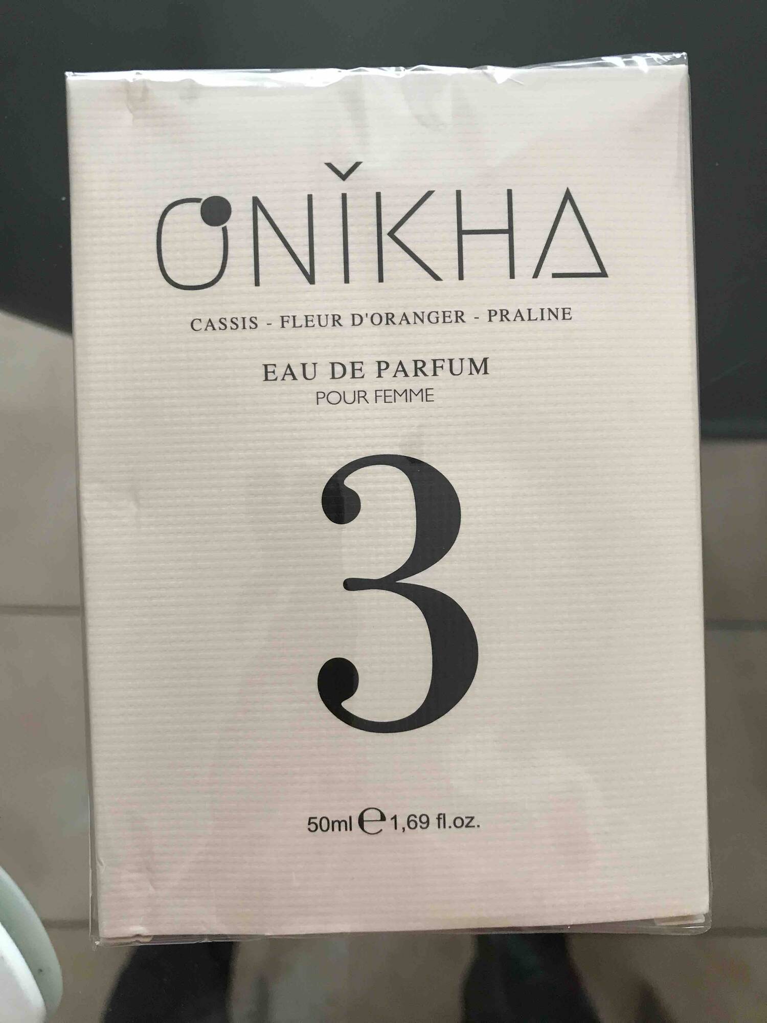 ONIKHA - Cassis, fleur d'oranger, praline - Eau de parfum pour femme 3