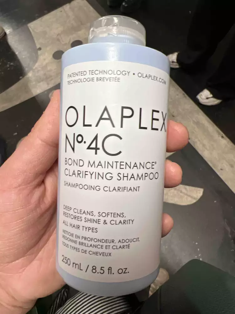 OLAPEX - Bond maintenance - Shampooing clarifiant n°4C