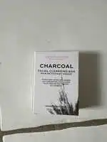 REVOLUTION SKINCARE LONDON - Charcoal pain nettoyant visage