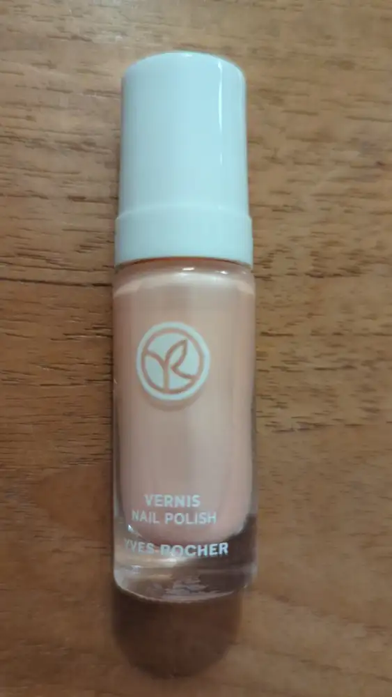 YVES ROCHER - Vernis à ongles camélia nacré