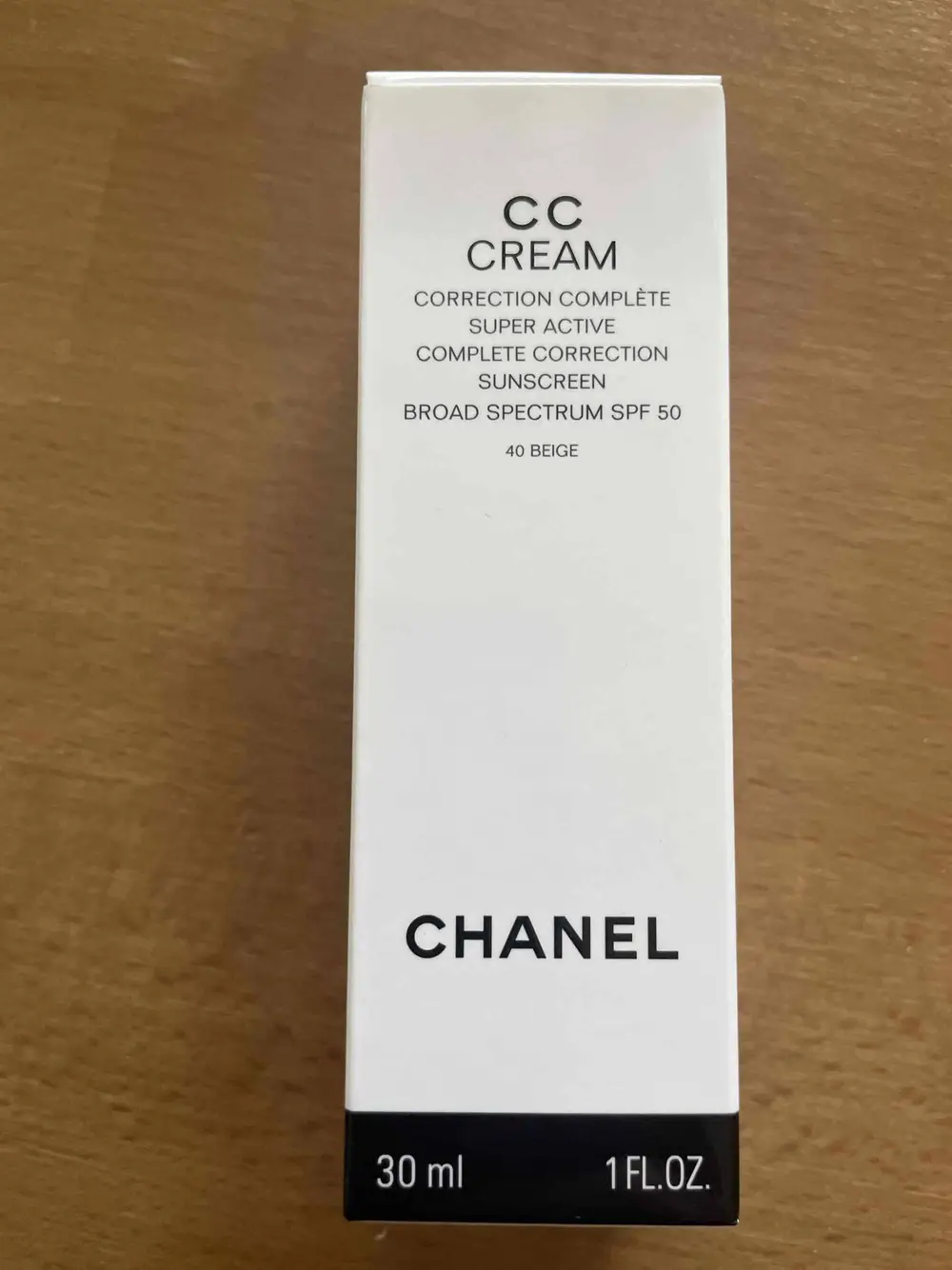 CHANEL - CC cream 40 beige