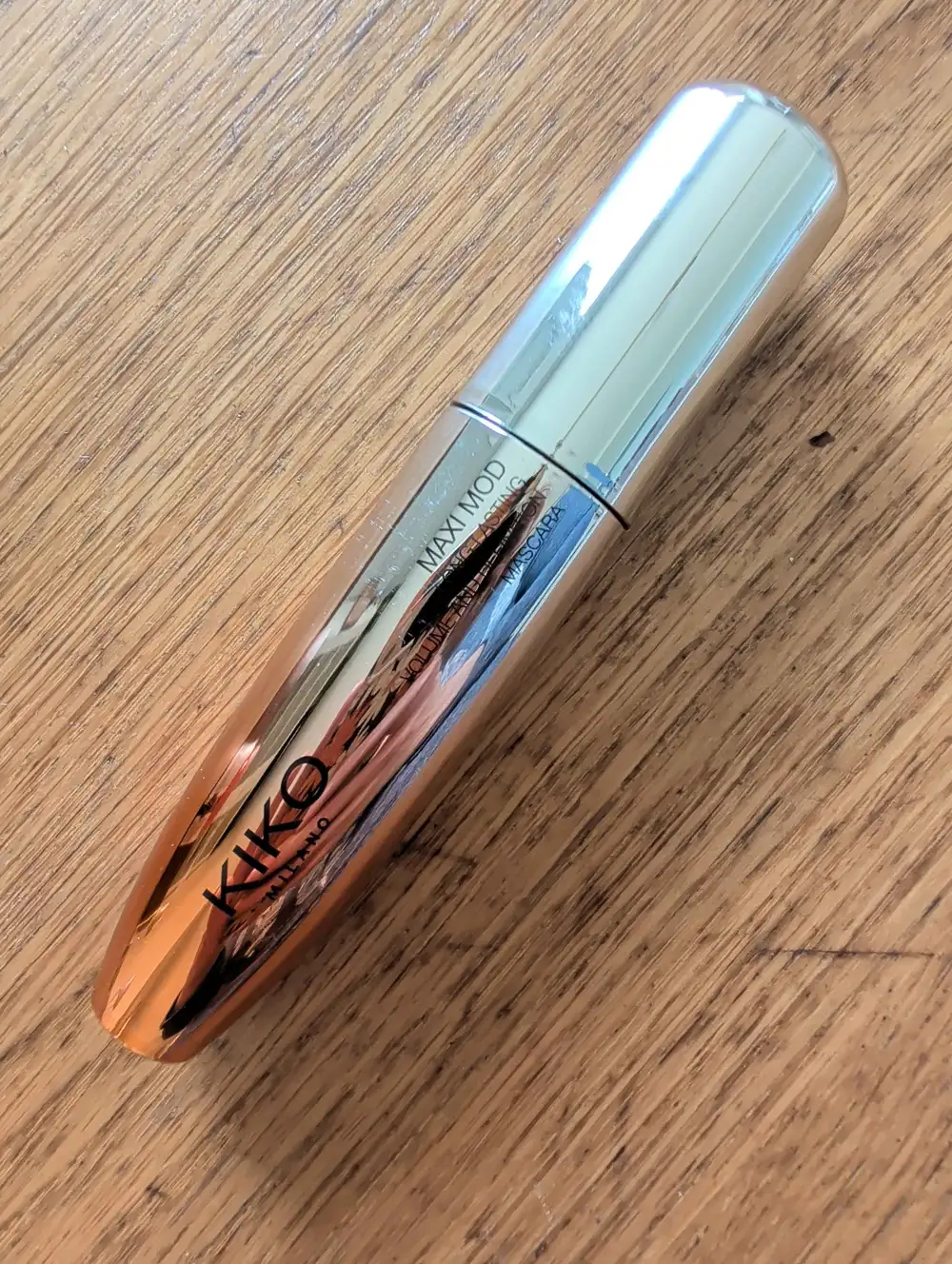 KIKO - Maxi mod - Long lasting volume and finition mascara