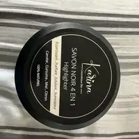 KARINA - Savon noir 4 en 1 highlighter