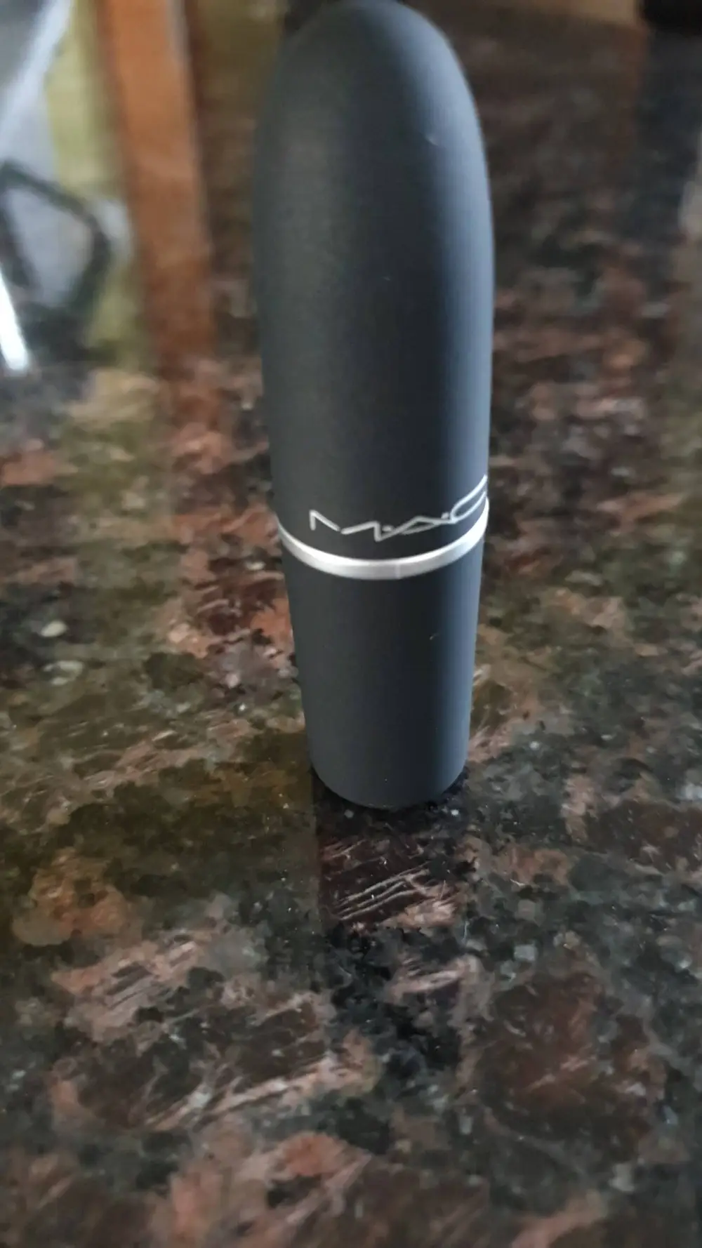 MAC - Powder kiss - Rouge à lèvres