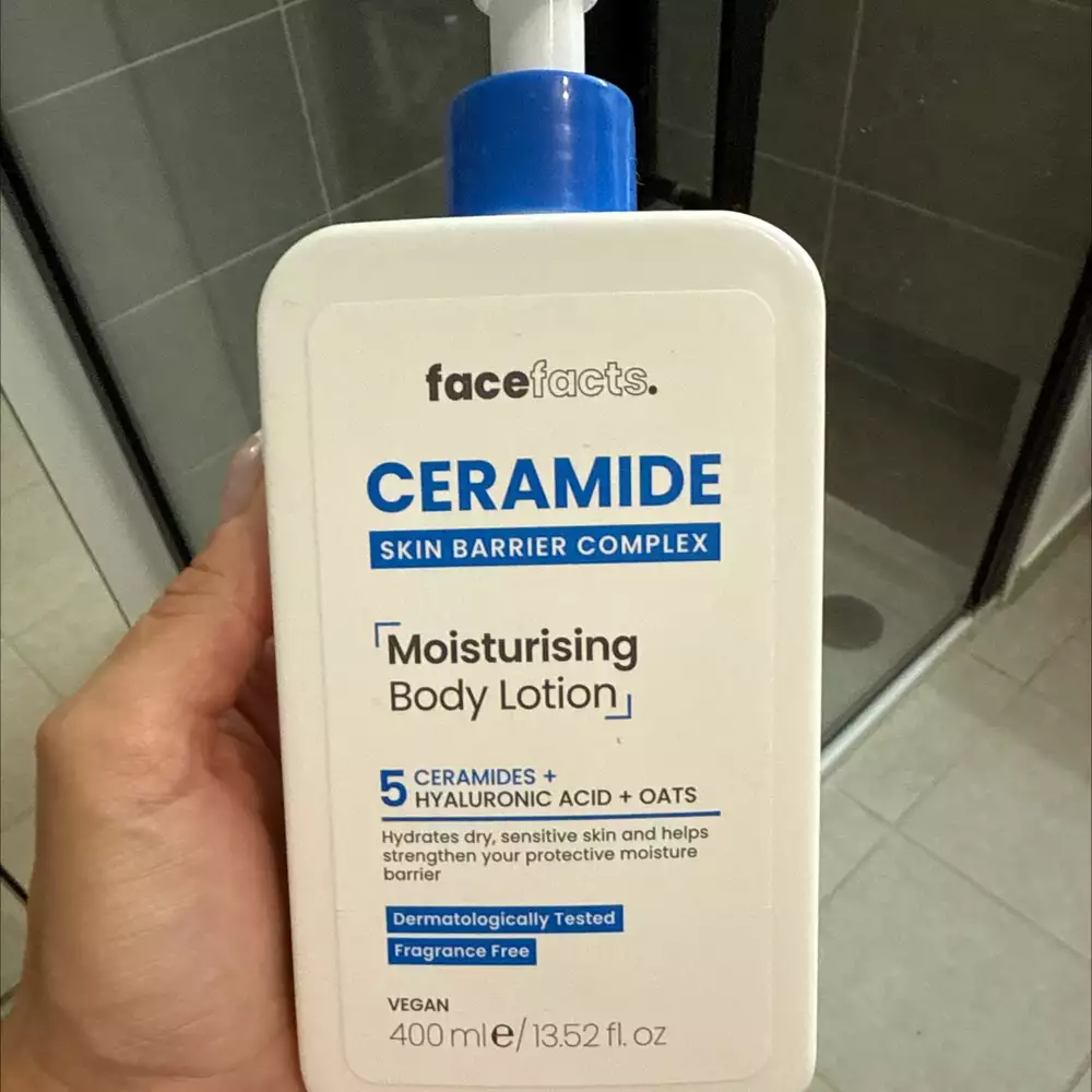 FACE FACTS - Ceramide - Moisturising body lotion