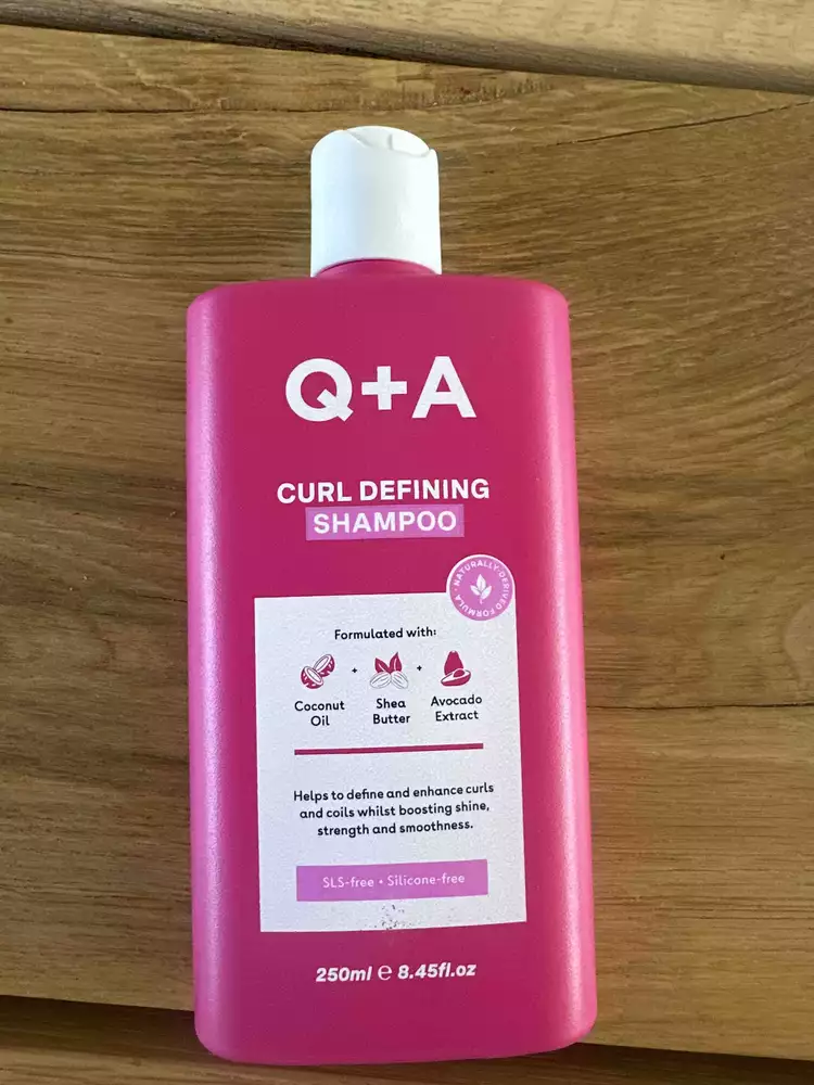 Q+A - Curl defining shampoo