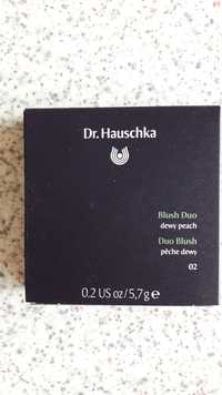 DR. HAUSCHKA - Duo blush - Pêche dewy 02