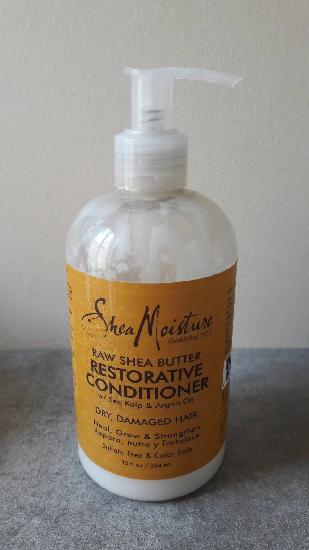 SHEA MOISTURE - Raw shea butter - Restorative conditioner 