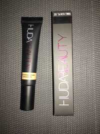 HUDA BEAUTY - The overachiever concealer