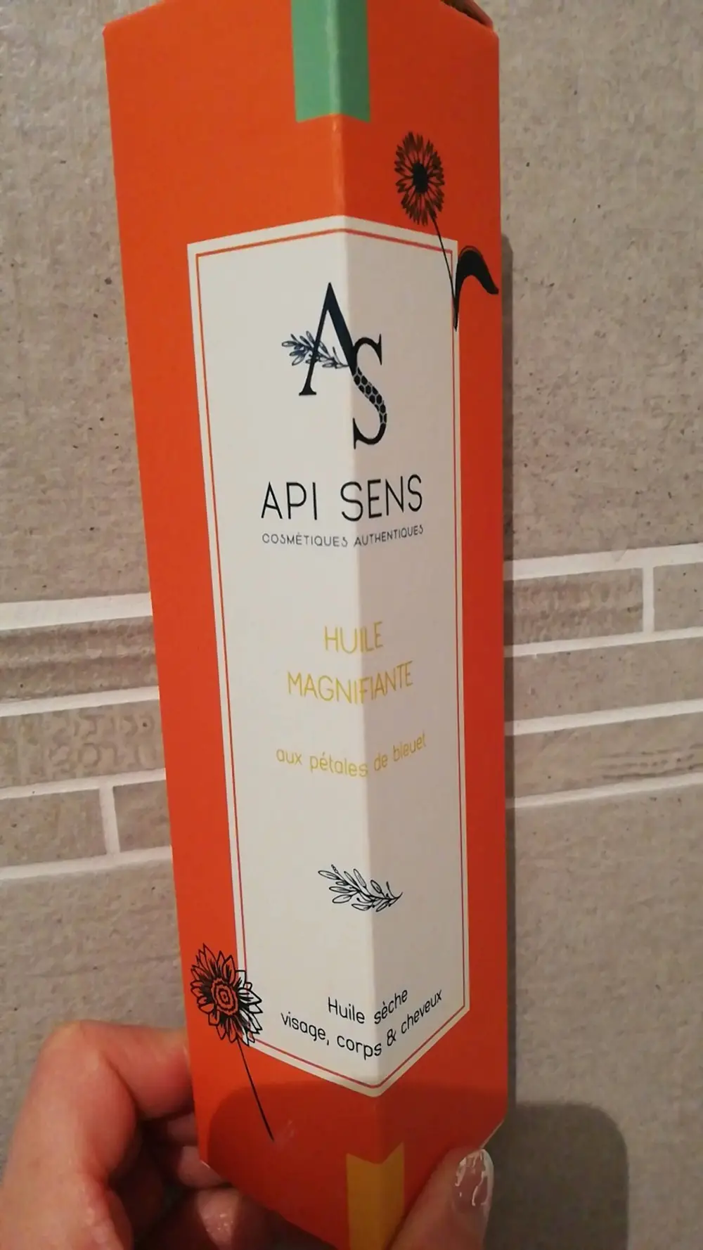 API SENS - Huile magnifiante aux pétales de bleuet
