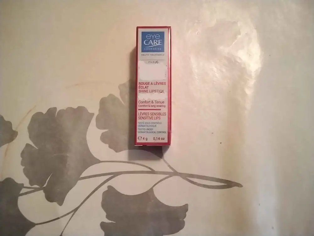 EYE CARE - Rouge à lèvres éclat confort & tenue