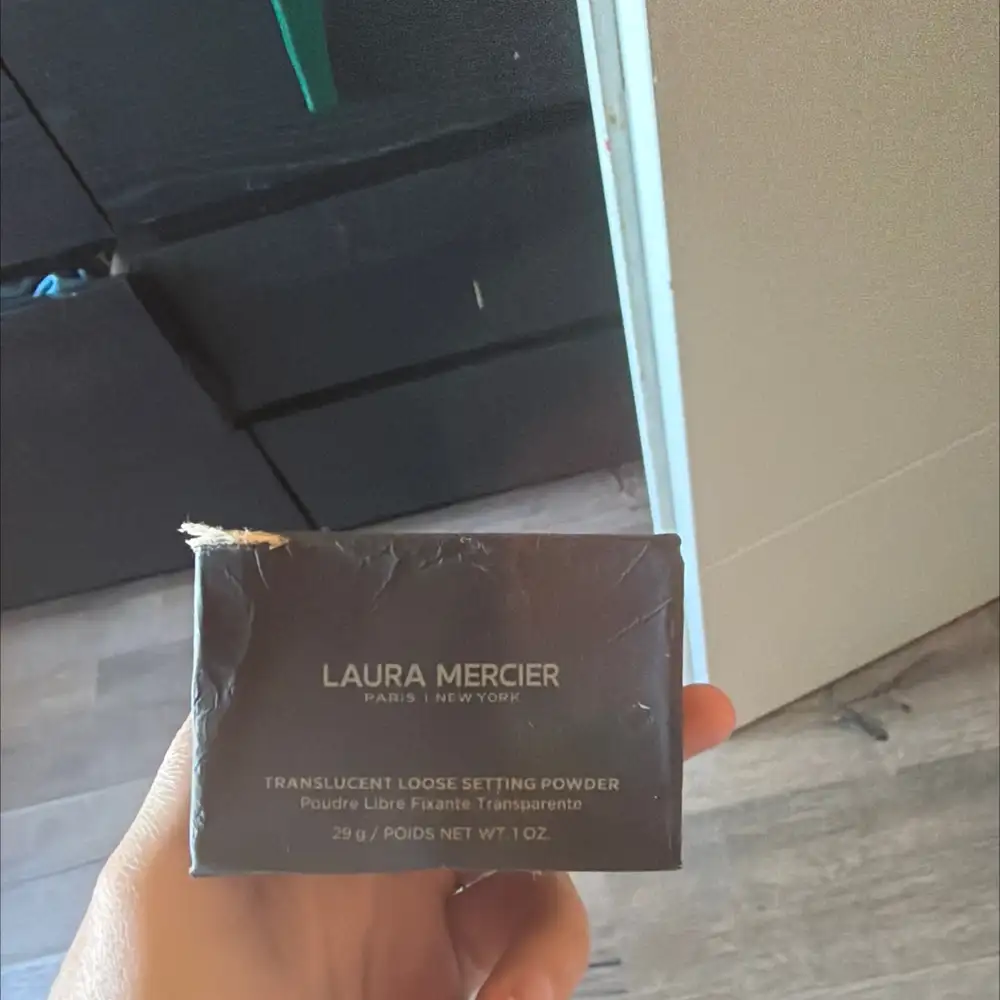 LAURA MERCIER - Poudre libre fixante transparente