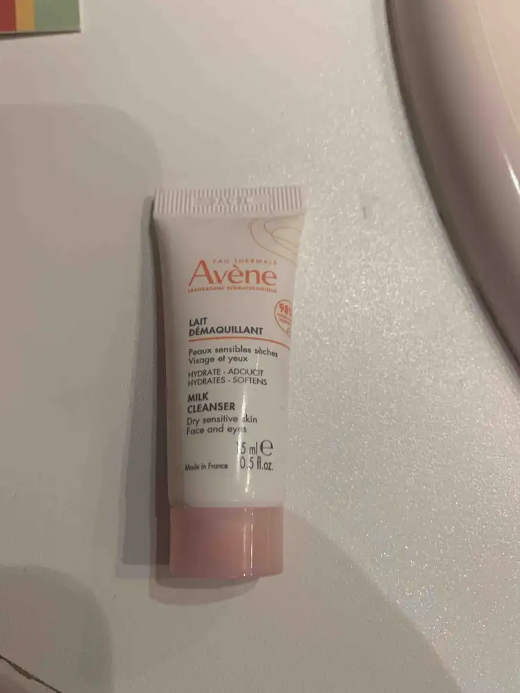 AVÈNE - Lait démaquillant visage et yeux