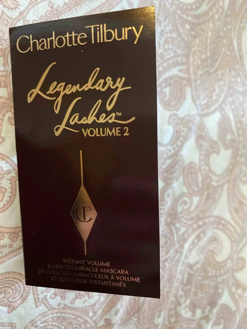 CHARLOTTE TILBURY - Legendary Lashes - Un mascara miraculeux à volume & longueur instantanés