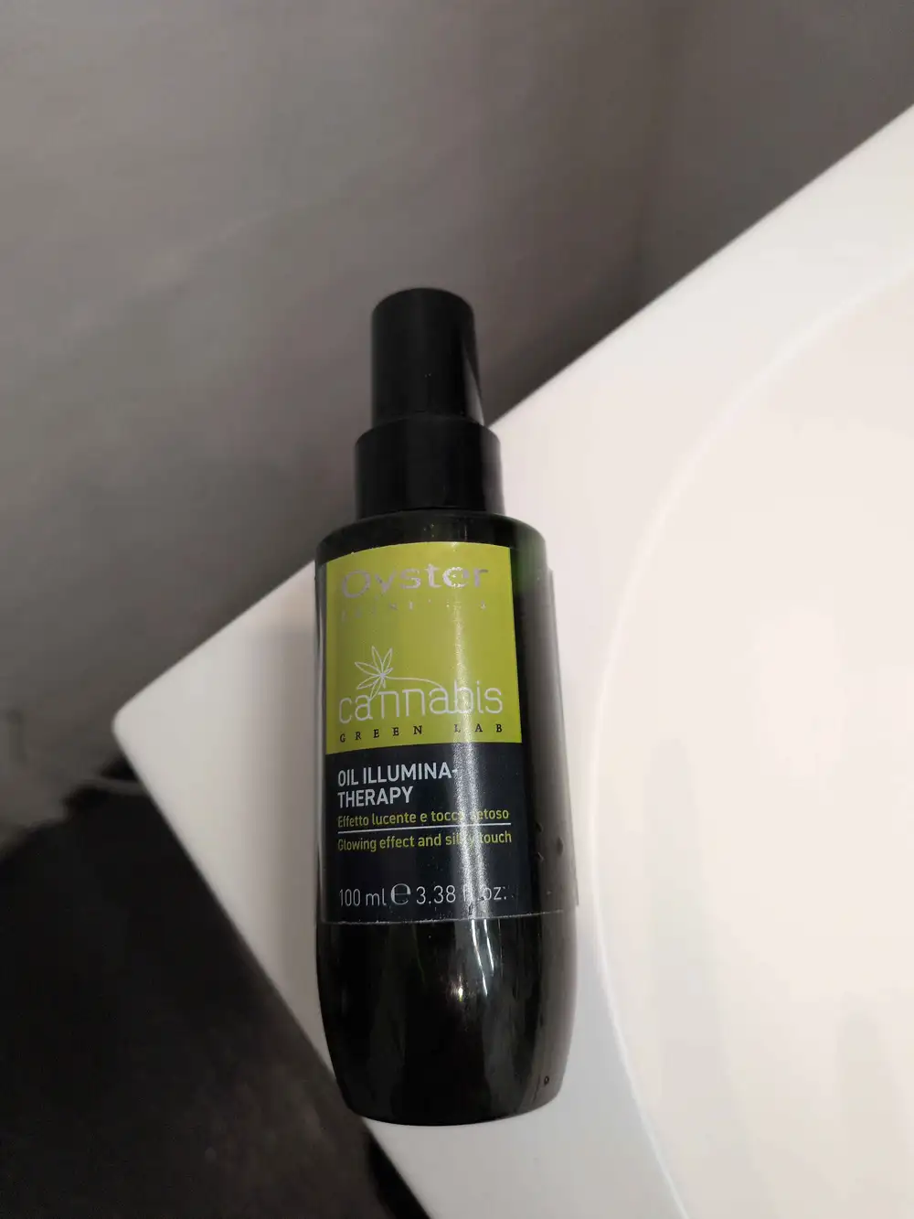 OYSTER - Cannbis - Oil illumina therapy