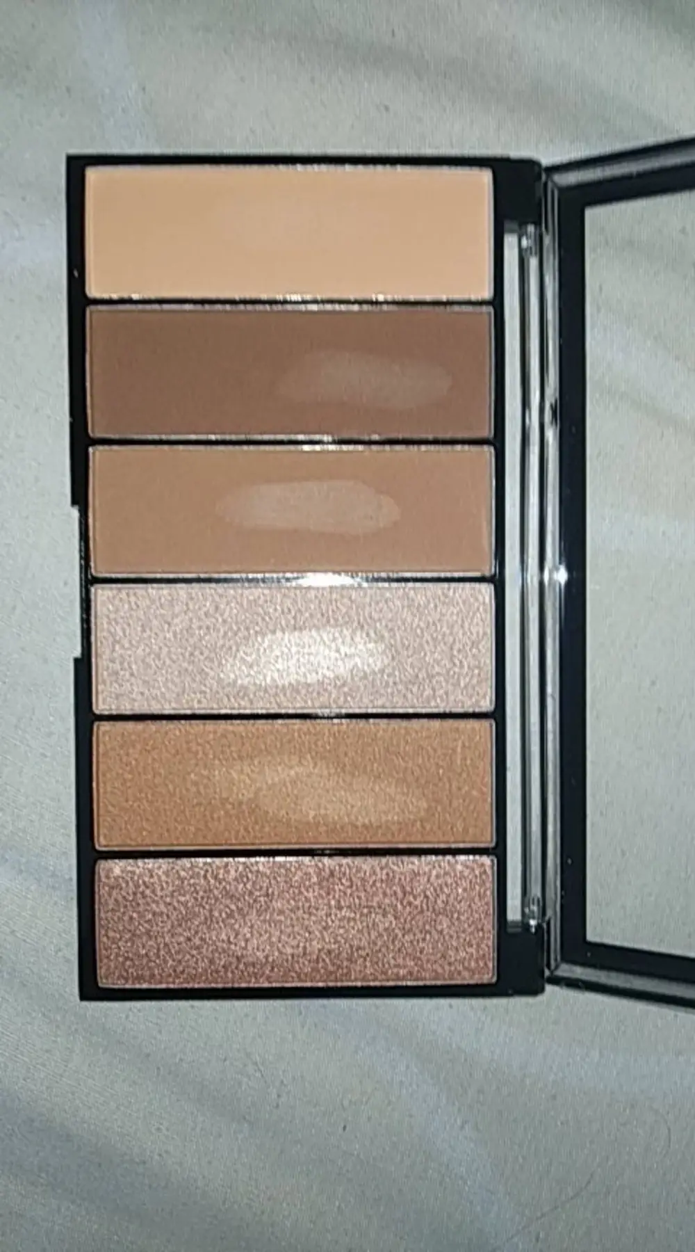 MISS COP - Palette contouring