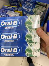 ORAL-B - Complete - Fluoride tandpasta