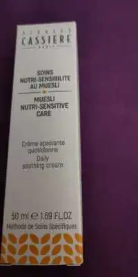 BERNARD CASSIÈRE - Soins nutri-sensibilite au muesli - Crème apaisante quotidienne