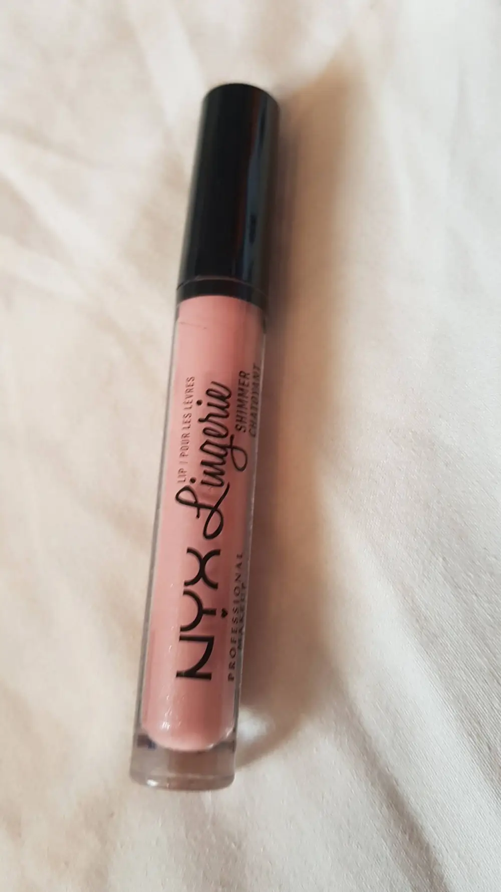 NYX - Bare with me - Lingerie pour les lèvres