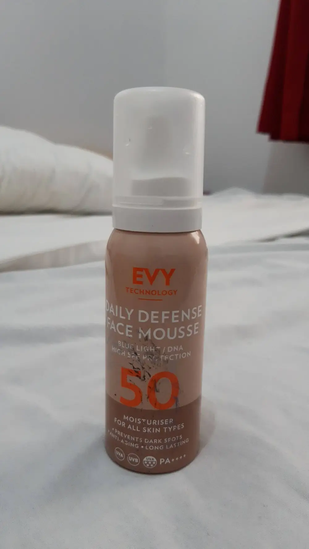 EVY TECHNOLOGY - Daily defense - Face mousse moisturiser 50