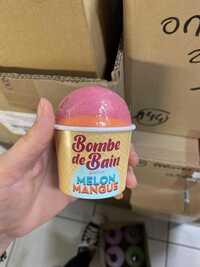 LES PETITS BAINS DE PROVENCE - Bombe de bain parfum melon mangue 