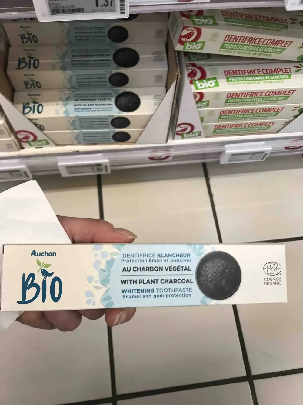 AUCHAN - Dentifrice blancheur au charbon végétal