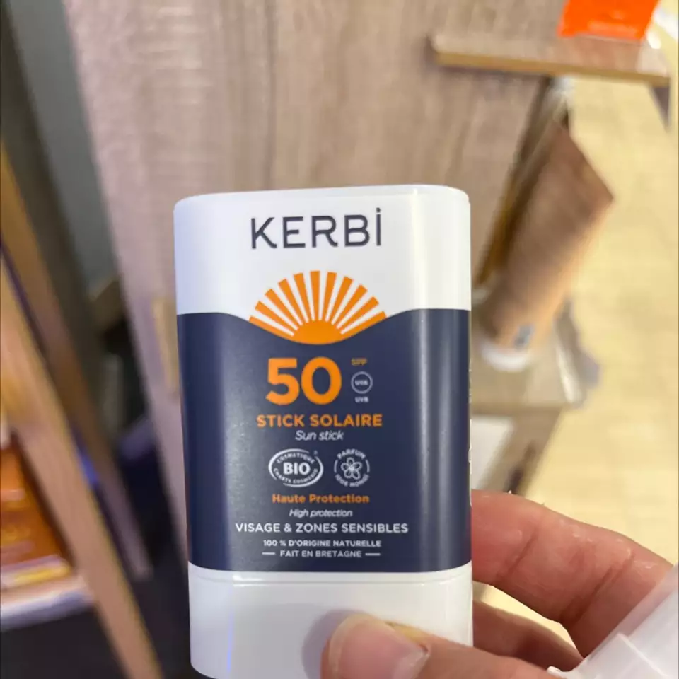 KERBI - Stick solaire visage & zones sensibles SPF 50