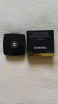 CHANEL - La palette sourcils - Duo sourcils cire et poudre 02 medium