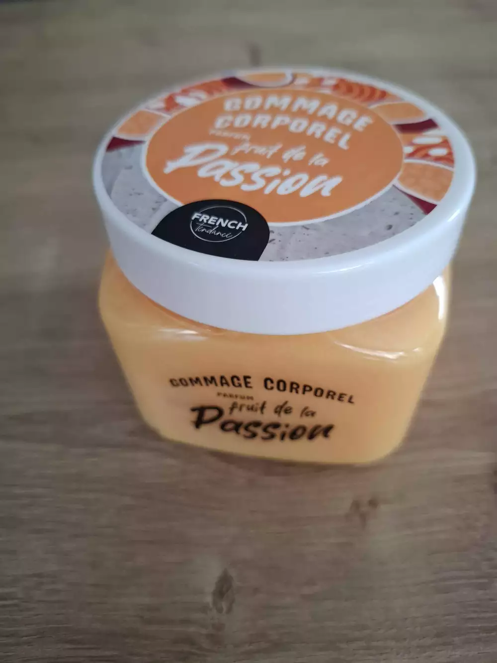 FRENCH TENDANCE - Gommage corporel fruit de la passion