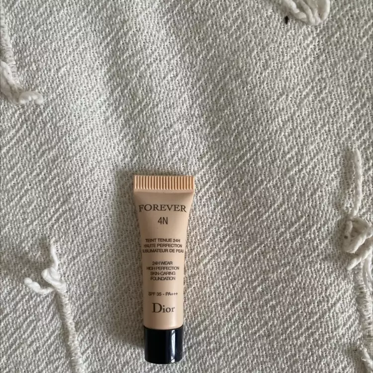 DIOR - Forever 4N - Teint tenue 24h SPF 35