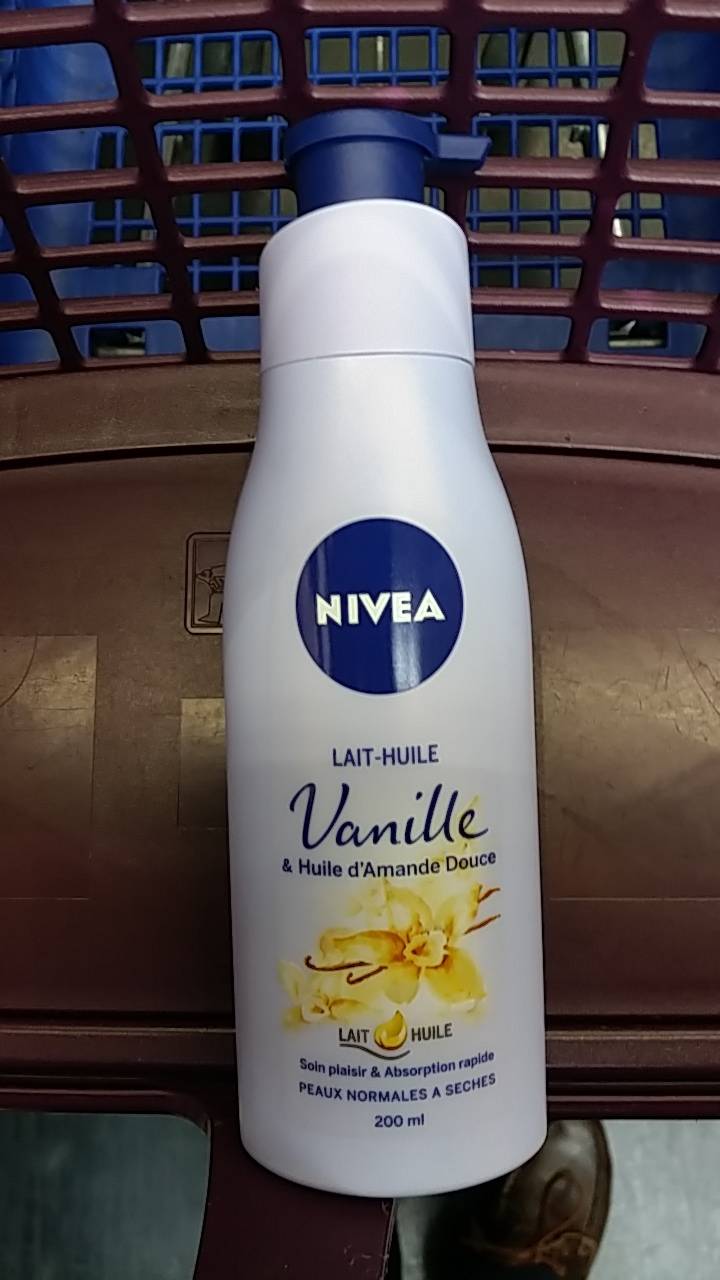 NIVEA - Lait-huile vanille & huile d'amande douce 