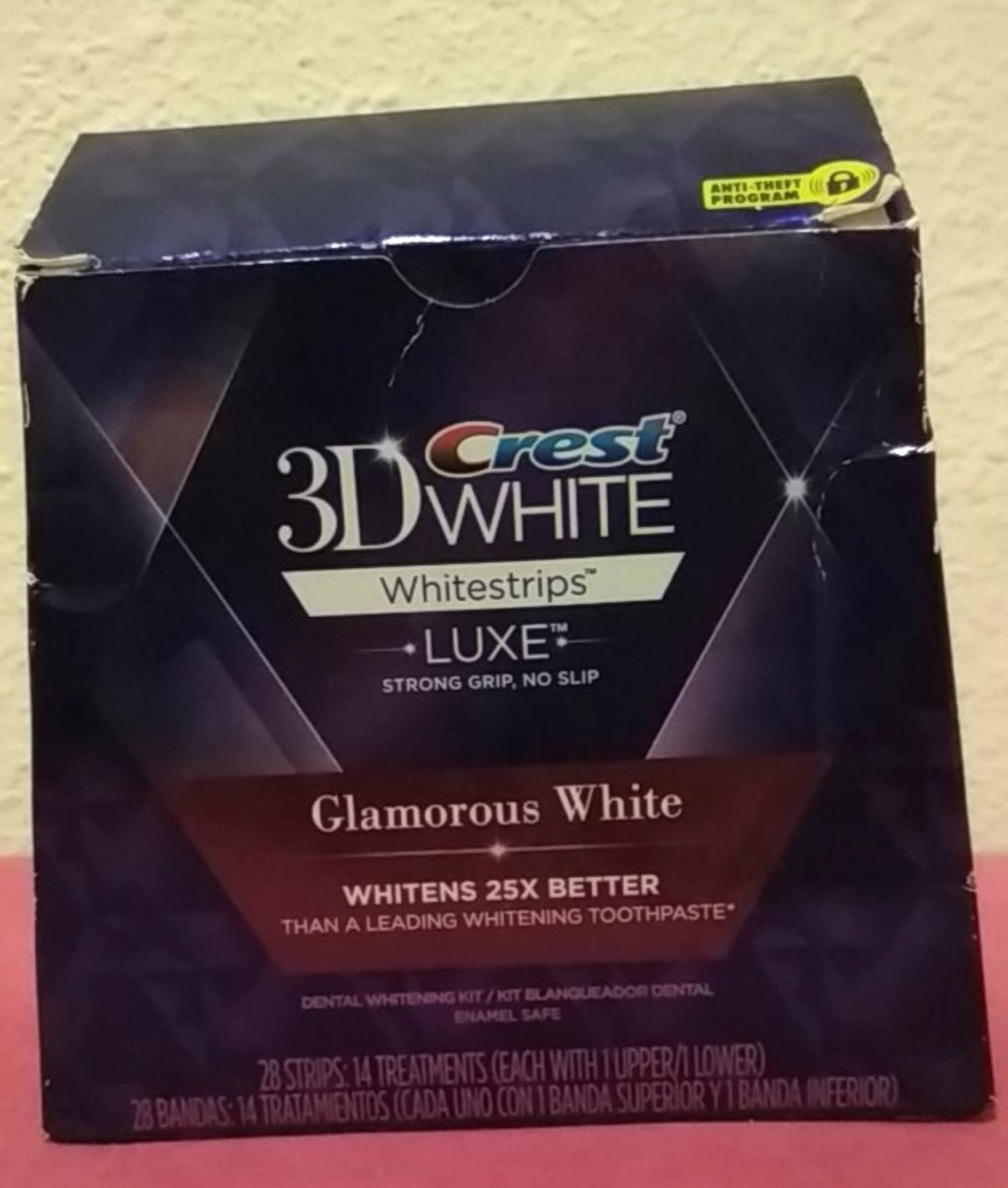 CREST 3D WHITE - Whitestrips glamourous white