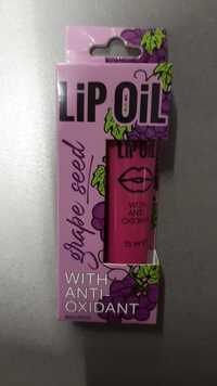 MAXBRANDS - Lip oil grape seed with anti-oxidant 