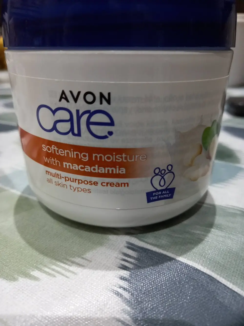 AVON CARE - Softening moisture 