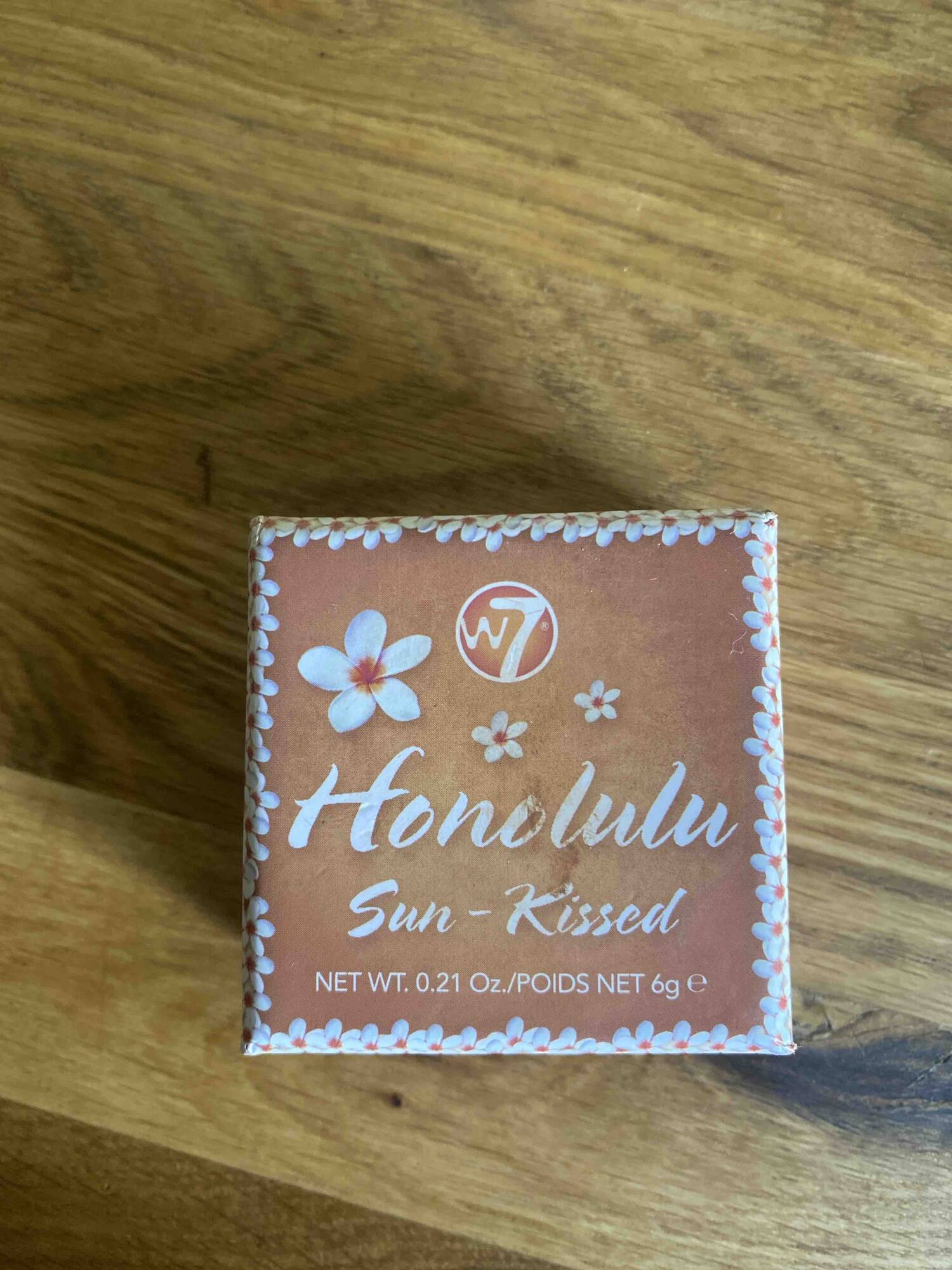 W7 - Honolulu - Sun kissed