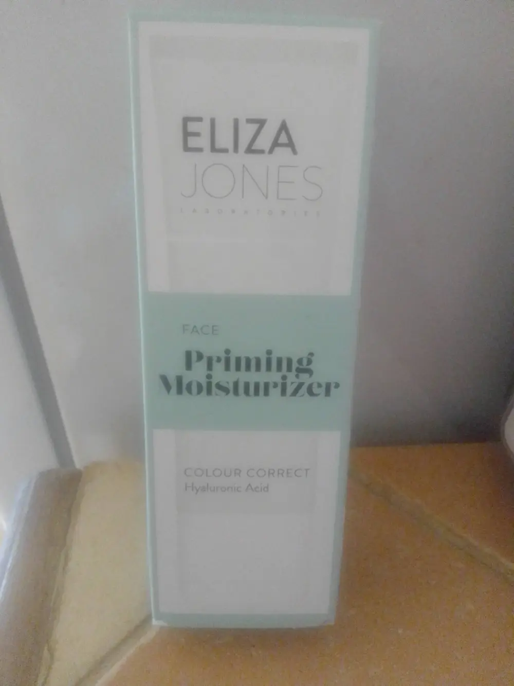 LABORATOIRES ELIZA JONES - Face priming moisturizer 