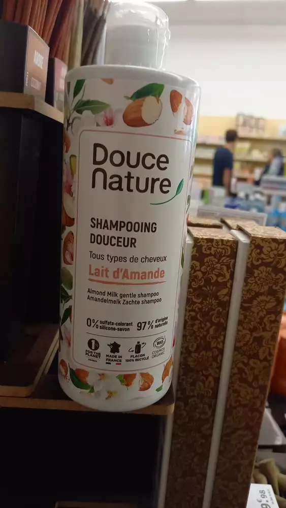 DOUCE NATURE - Lait d'Amande - Shampoing douceur