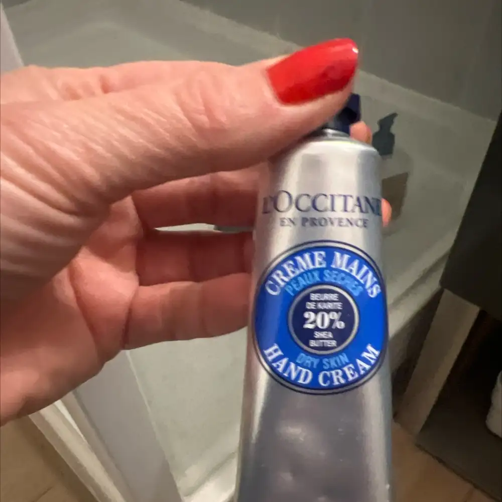 L'OCCITANE EN PROVENCE - Crème mains peaux sèches