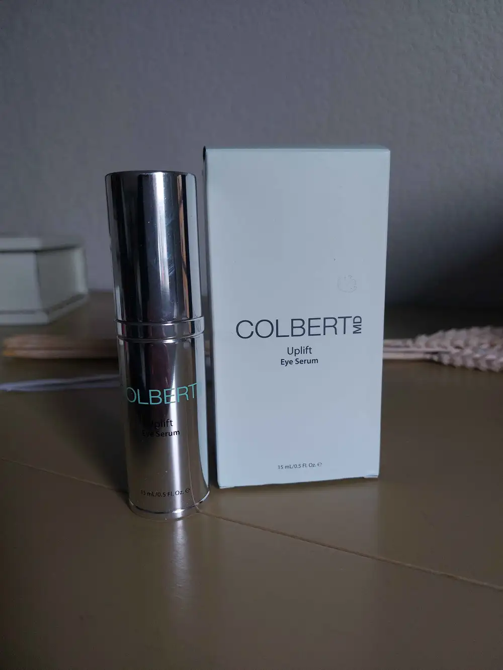 COLBERT MD - Uplift - Eye serum 