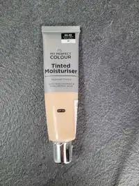 PRIMARK - My perfect colour - Tinted moisturiser SPF 30