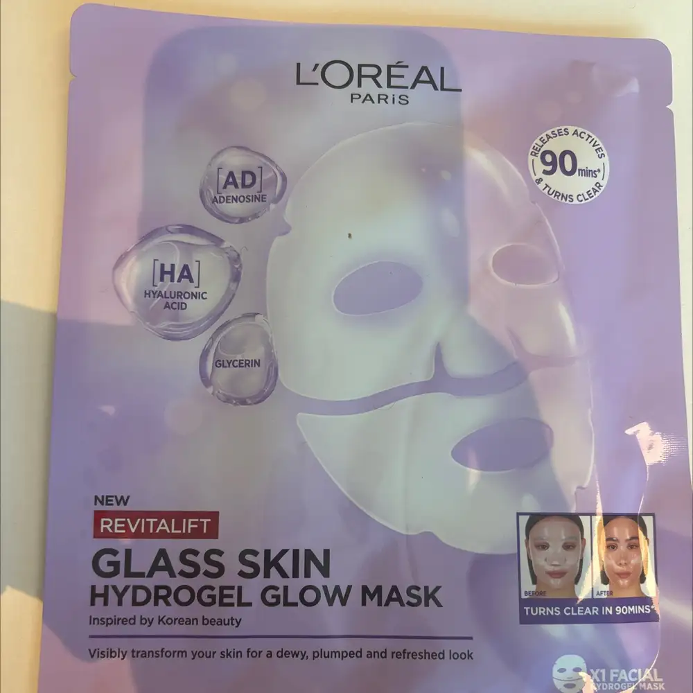 L'ORÉAL PARIS - Revitalift glass skin hydrogel glow mask