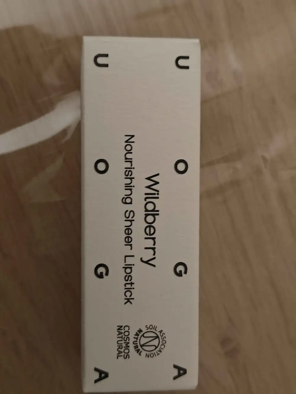 UOGA UOGA - Wildberry - Nourishing sheer lipstick