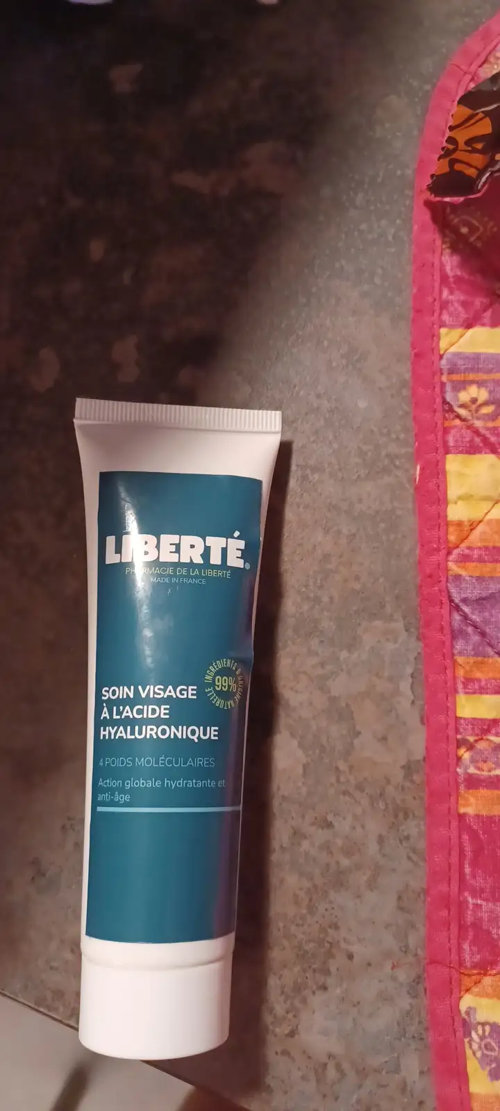 LIBERTÉ - Soin visage à l'acide hyaluronique