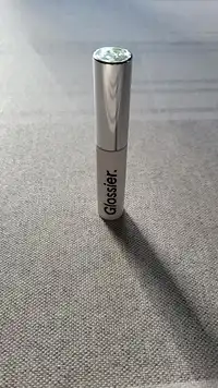 GLOSSIER - Boy brow volumizing eyebrow
