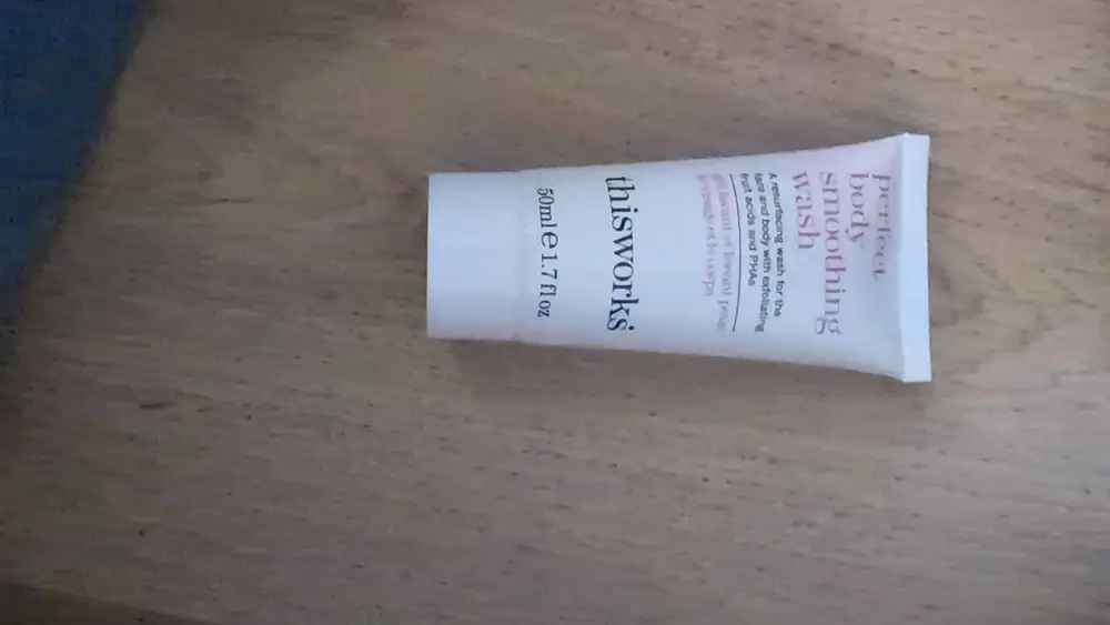 THISWORKS - Perfect body smoothing wash