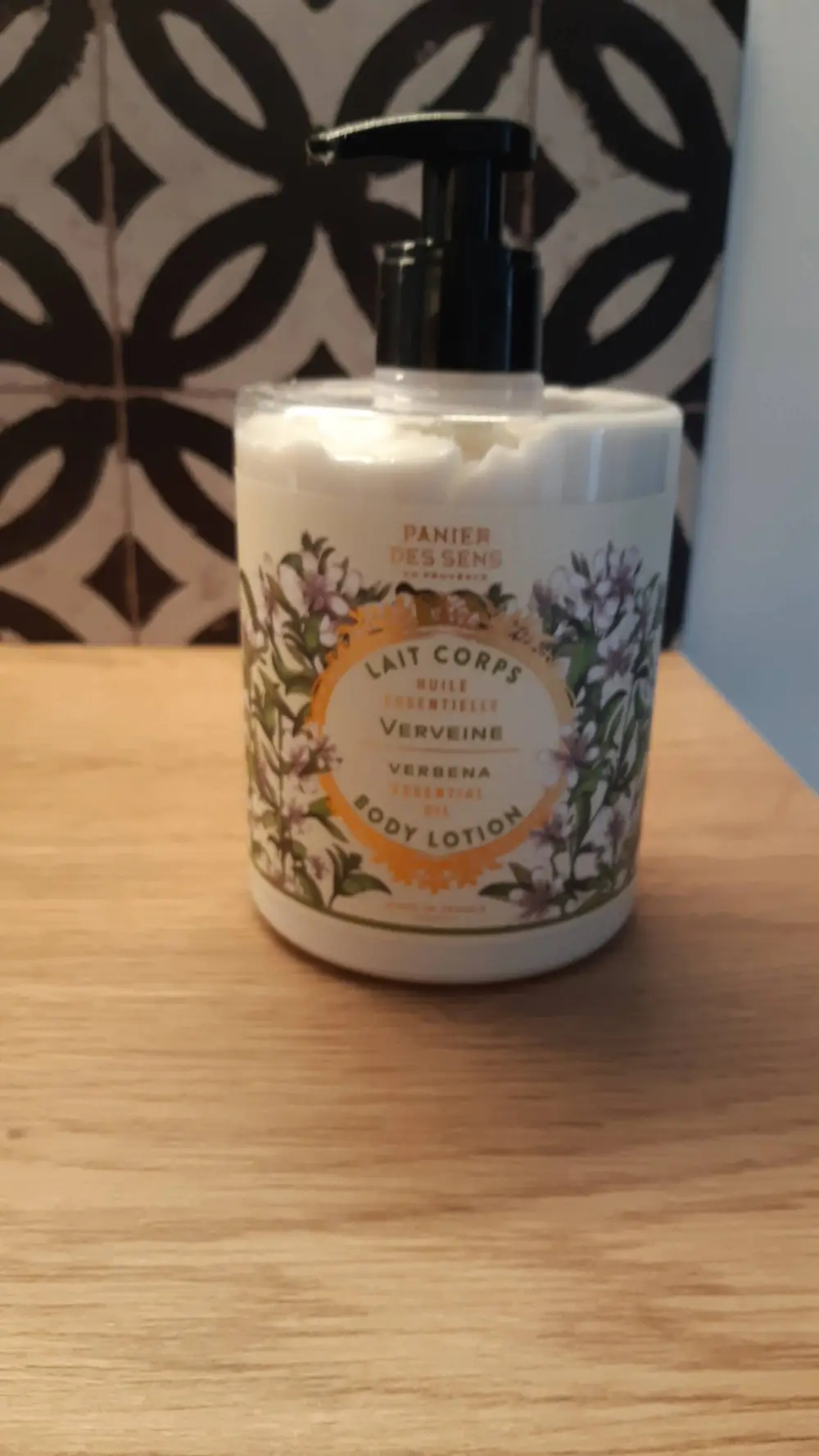 PANIER DES SENS - Huile essentielle verveine - Lait corps