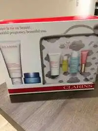 CLARINS - Donner la vie en beauté - Coffret maternité