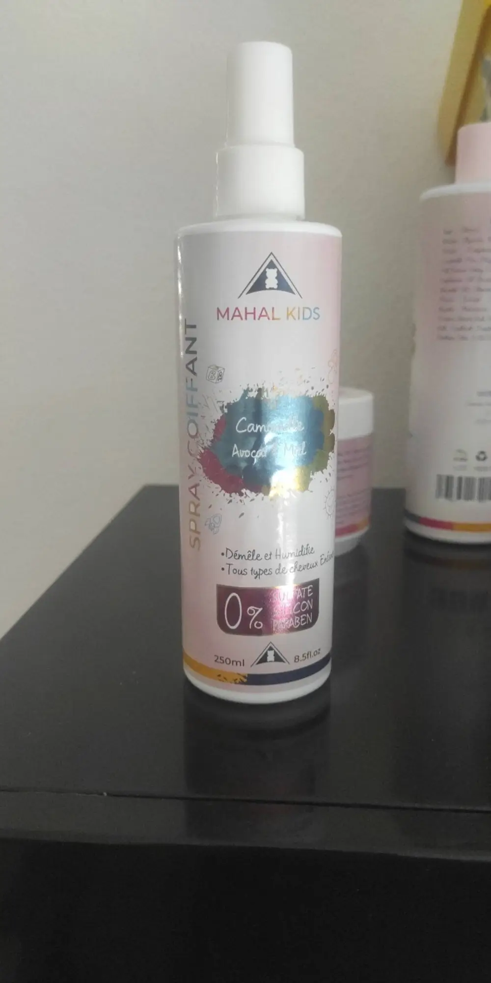 MAHAL - Kids Spray coiffant à la camomille avocat et miel